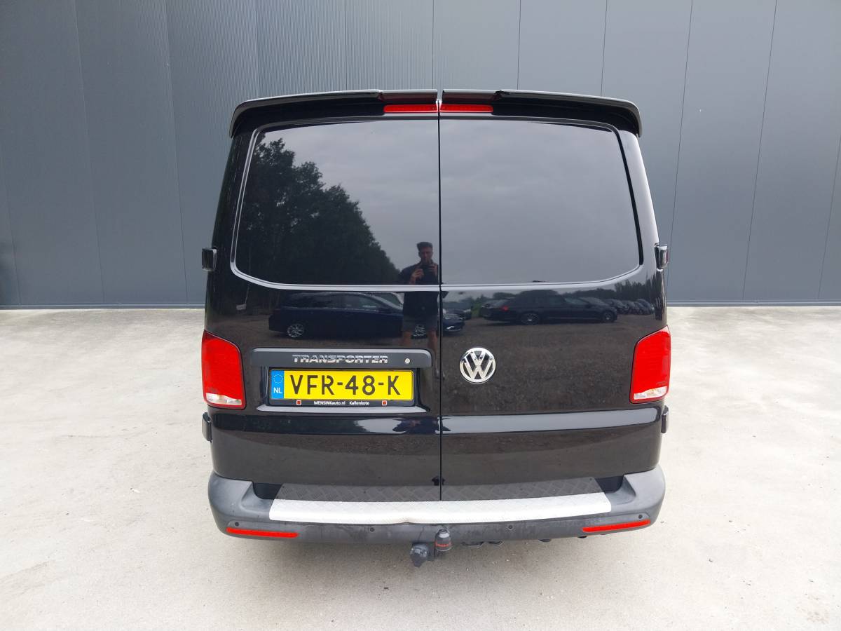 Volkswagen Transporter Volkswagen Transporter 2.0 TDI 150 PK L2H1 NAVI CRUISE AIRCO 20 INCH TREKHAAK