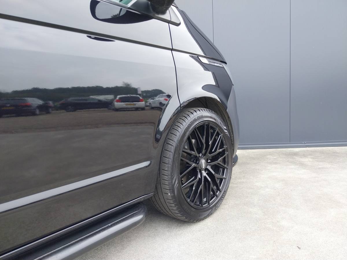 Volkswagen Transporter Volkswagen Transporter 2.0 TDI 150 PK L2H1 NAVI CRUISE AIRCO 20 INCH TREKHAAK