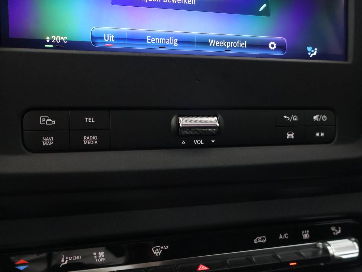Mercedes-Benz eVito Mercedes-Benz eVito 112 L2 60 kWh *NIEUW* + 2 SCHUIFDEUREN | CAMERA | LMV | STOELVERW. | APPLE CARPLAY