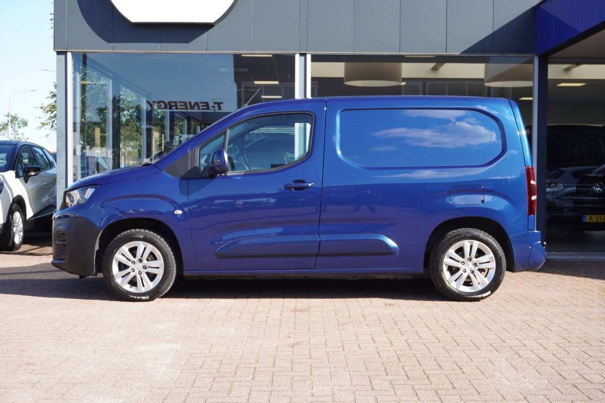 Peugeot Partner Peugeot Partner 1.6 BlueHDI Premium | 3 Zitter | Airco | 2020 | Nw Model | Vol opties | Inruil mogelijk