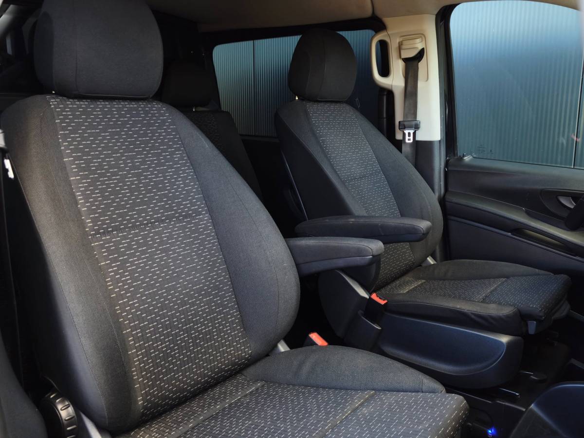 Mercedes-Benz Vito Mercedes Vito 114CDI XXL AUT DUBBELE CABINE 2X SCHUIFDEUR LED CRUISE M-BUX PDC CAMERA TREKHAAK STOELVERWARMING