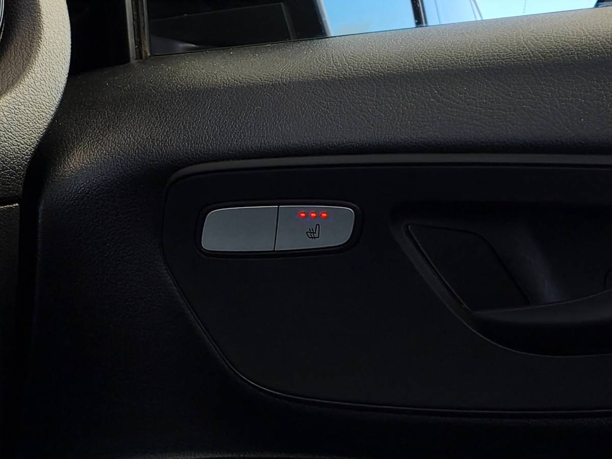 Mercedes-Benz Vito Mercedes Vito 114CDI XXL AUT DUBBELE CABINE 2X SCHUIFDEUR LED CRUISE M-BUX PDC CAMERA TREKHAAK STOELVERWARMING