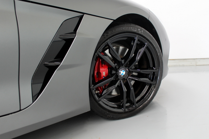 BMW Z4 BMW Z4 Roadster sDrive30i | 259PK | Mat Grijs (Frozen Grey II) | M-Sport | Nederlandse auto | Leder Elfenbeinweiss | HUD
