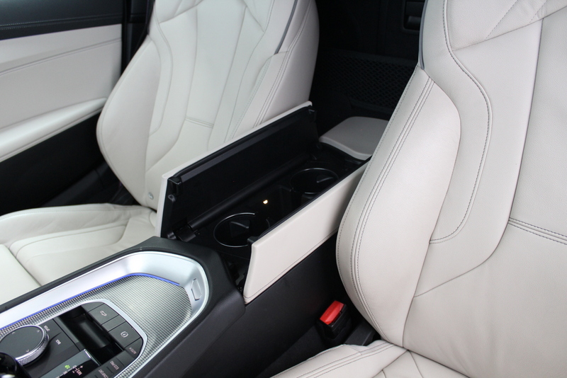 BMW Z4 BMW Z4 Roadster sDrive30i | 259PK | Mat Grijs (Frozen Grey II) | M-Sport | Nederlandse auto | Leder Elfenbeinweiss | HUD