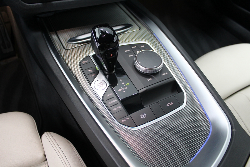 BMW Z4 BMW Z4 Roadster sDrive30i | 259PK | Mat Grijs (Frozen Grey II) | M-Sport | Nederlandse auto | Leder Elfenbeinweiss | HUD