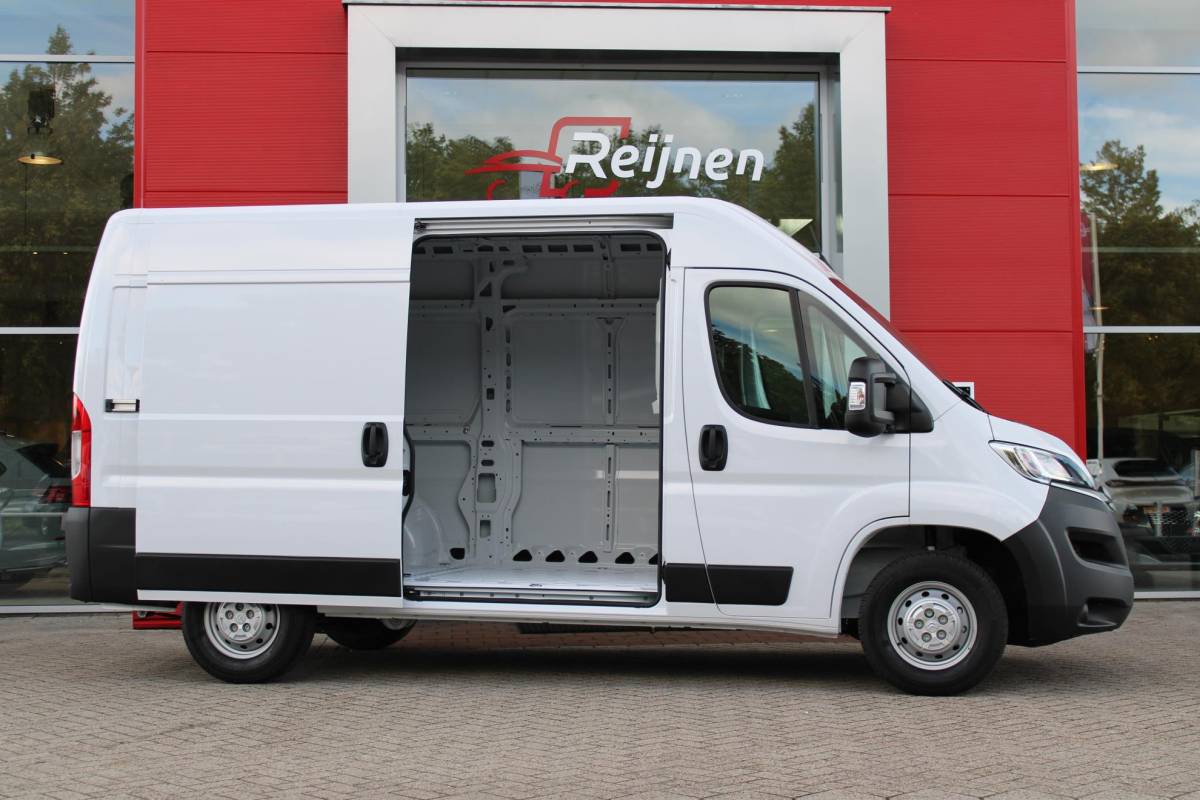 Citroën Jumper Citroen Jumper 2.2 BlueHDi 120PK L2H2 3.0t 3-ZITS | APPLE CARPLAY/ANDROID AUTO | PARK SENSOREN | CRUISE | AIRCO | TREKHAAK | ALL SEASON BANDEN |