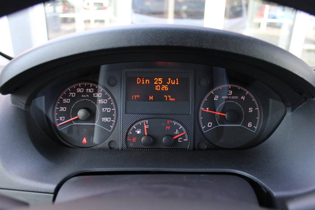 Citroën Jumper Citroen Jumper 2.2 BlueHDi 120PK L2H2 3.0t 3-ZITS | APPLE CARPLAY/ANDROID AUTO | PARK SENSOREN | CRUISE | AIRCO | TREKHAAK | ALL SEASON BANDEN |