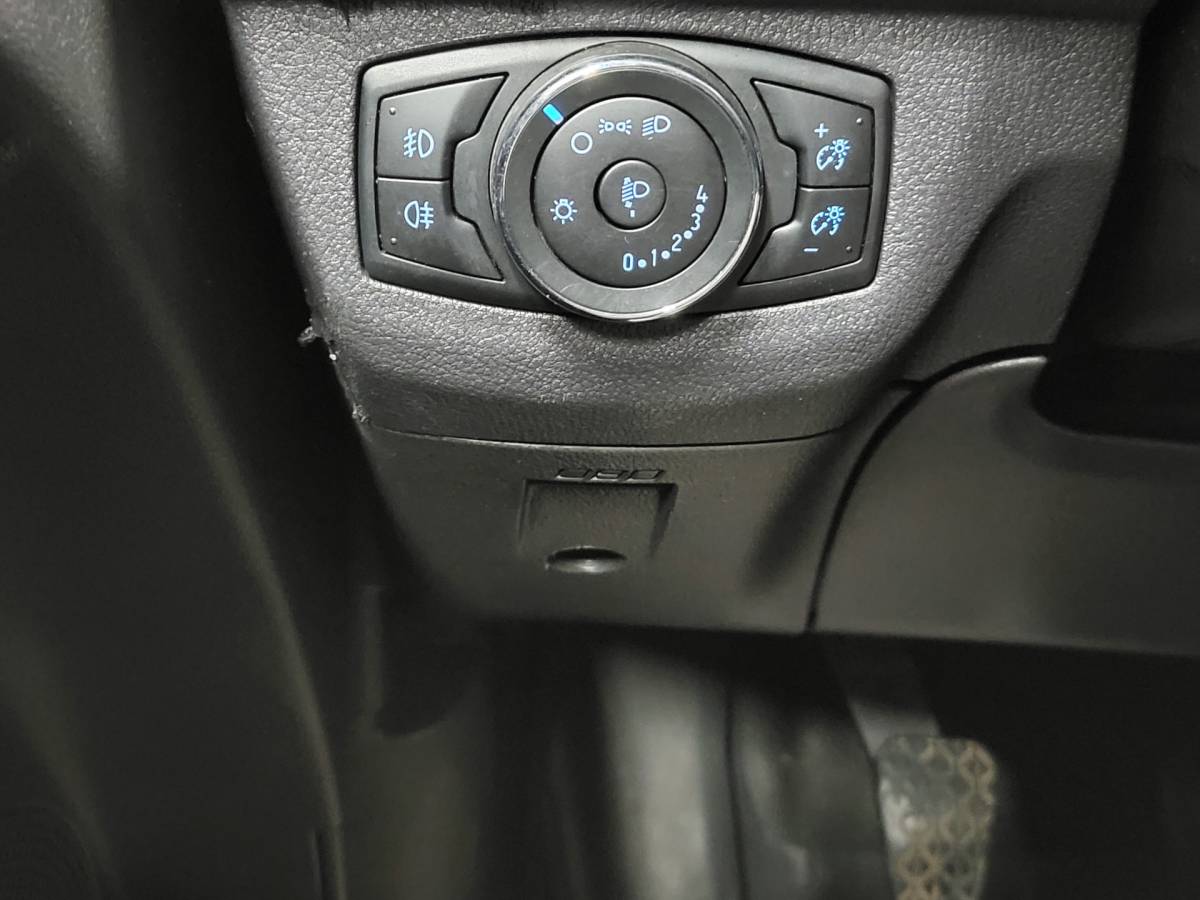 Ford Transit Courier Ford Transit Courier 1.5TDCI Euro 6!