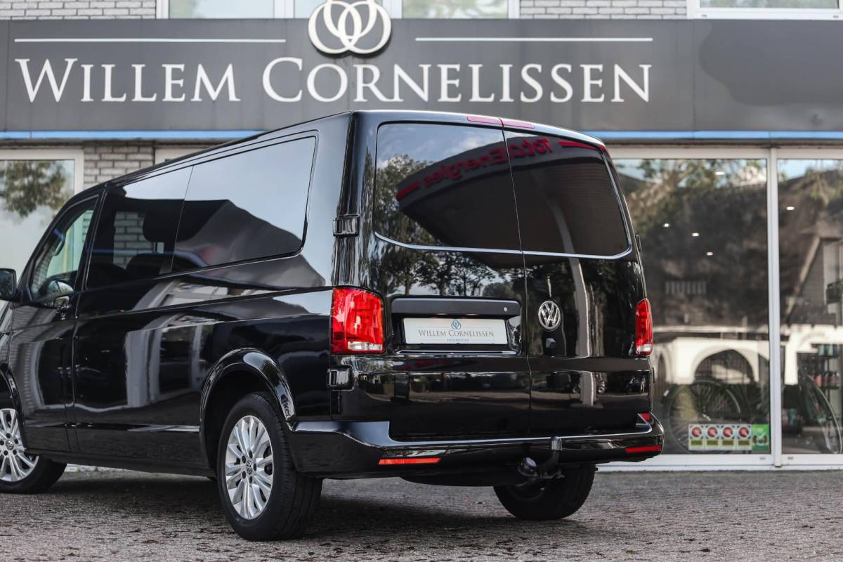 Volkswagen Transporter Volkswagen Transporter 2.0 TDI L2H1 28 Bulli Aut. Camera Stoelverwarming