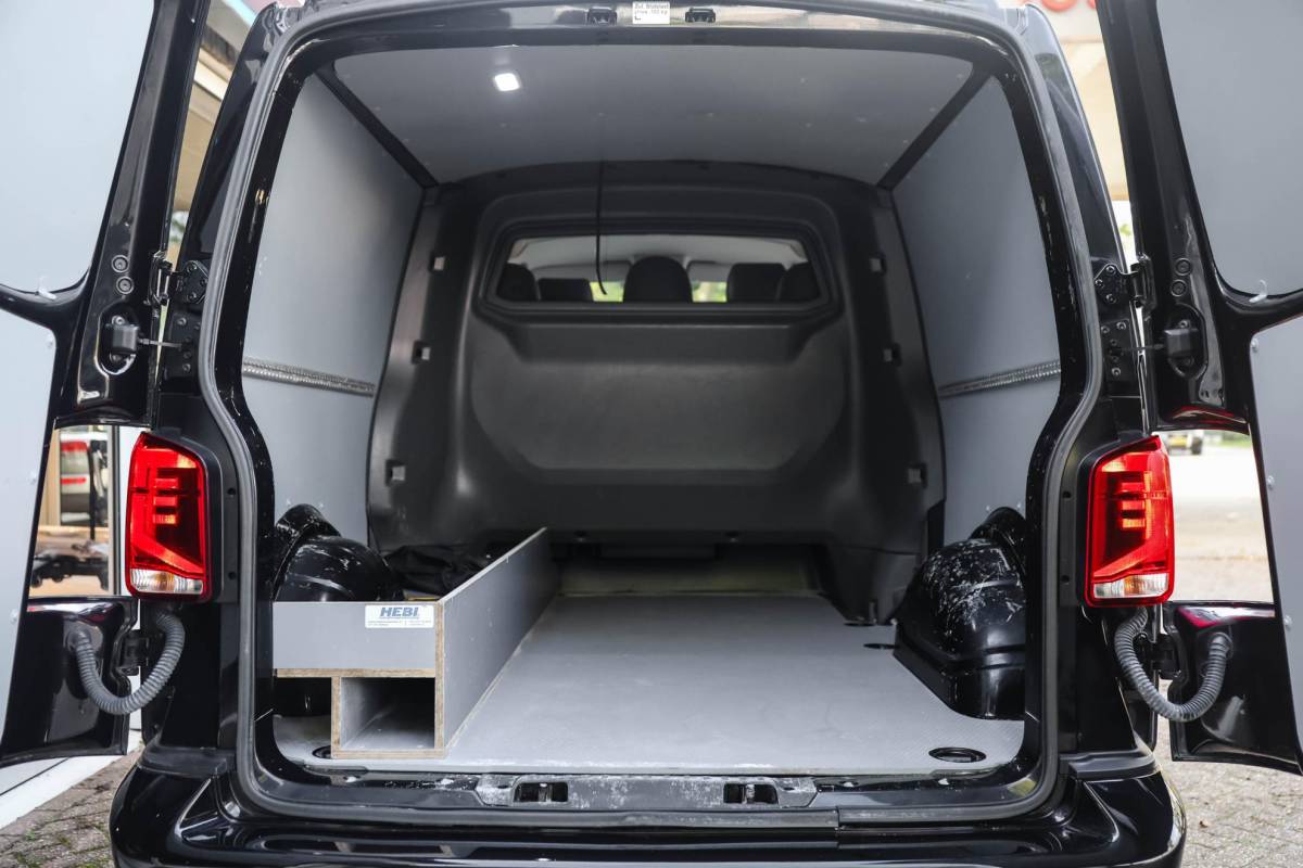 Volkswagen Transporter Volkswagen Transporter 2.0 TDI L2H1 28 Bulli Aut. Camera Stoelverwarming