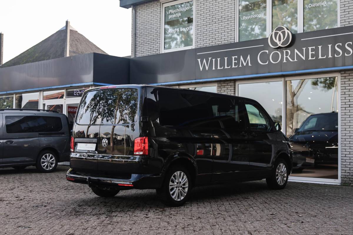 Volkswagen Transporter Volkswagen Transporter 2.0 TDI L2H1 28 Bulli Aut. Camera Stoelverwarming