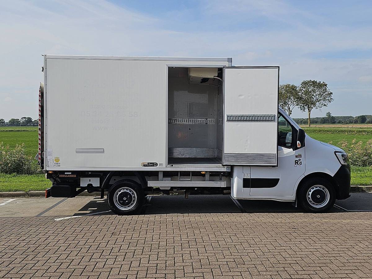 Renault Master RENAULT MASTER 2.3 Koelwagen, FRIGO, Dag/ Nacht , LAADKLEP, zijdeur, Thermoking!