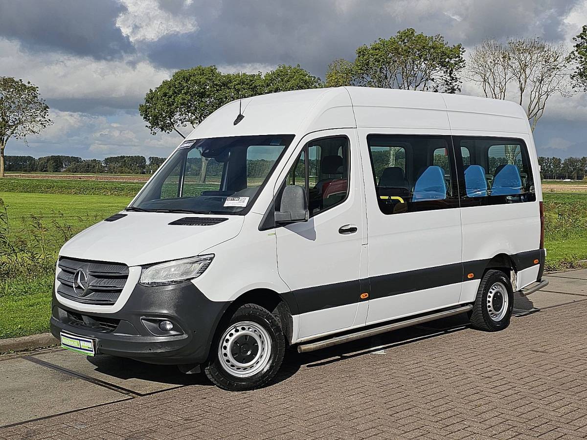 Mercedes-Benz Sprinter MERCEDES-BENZ SPRINTER 314 9 persoons LED inclusief 4447 rest BPM Netto EU exportprijs 23450,00