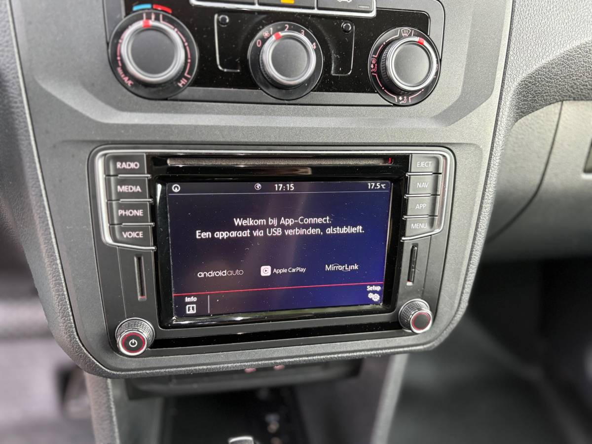 Volkswagen Caddy Volkswagen Caddy 2.0 TDI L2H1 BMT 4Motion|AUTOMAAT|NAP|trekhaak|airco|cruise|apple carplay|elektrisch pakket|EURO6