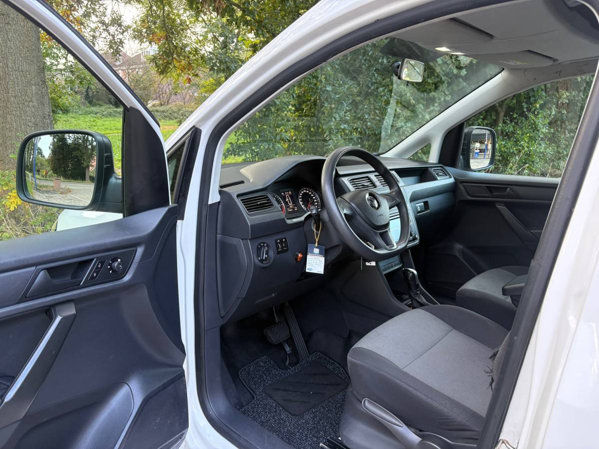 Volkswagen Caddy Volkswagen Caddy 2.0 TDI L2H1 BMT 4Motion|AUTOMAAT|NAP|trekhaak|airco|cruise|apple carplay|elektrisch pakket|EURO6
