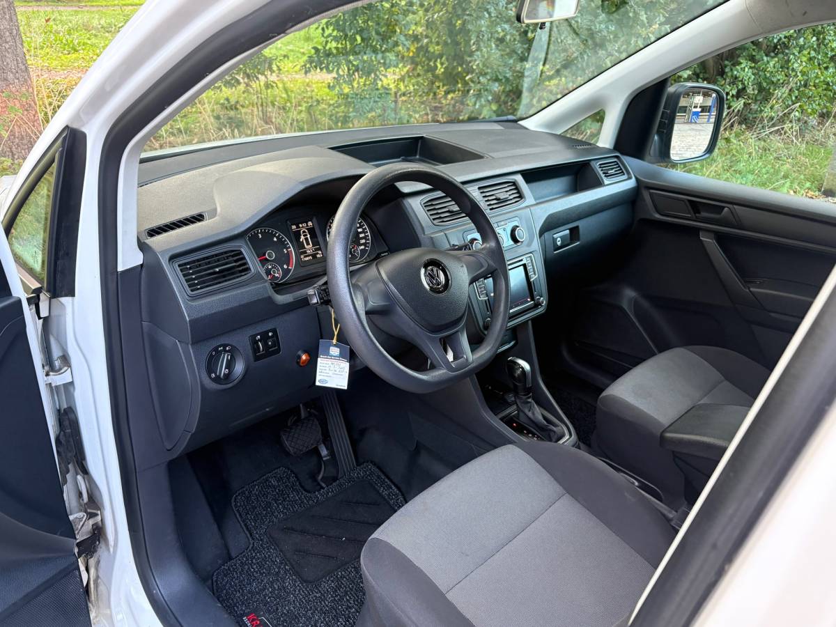 Volkswagen Caddy Volkswagen Caddy 2.0 TDI L2H1 BMT 4Motion|AUTOMAAT|NAP|trekhaak|airco|cruise|apple carplay|elektrisch pakket|EURO6