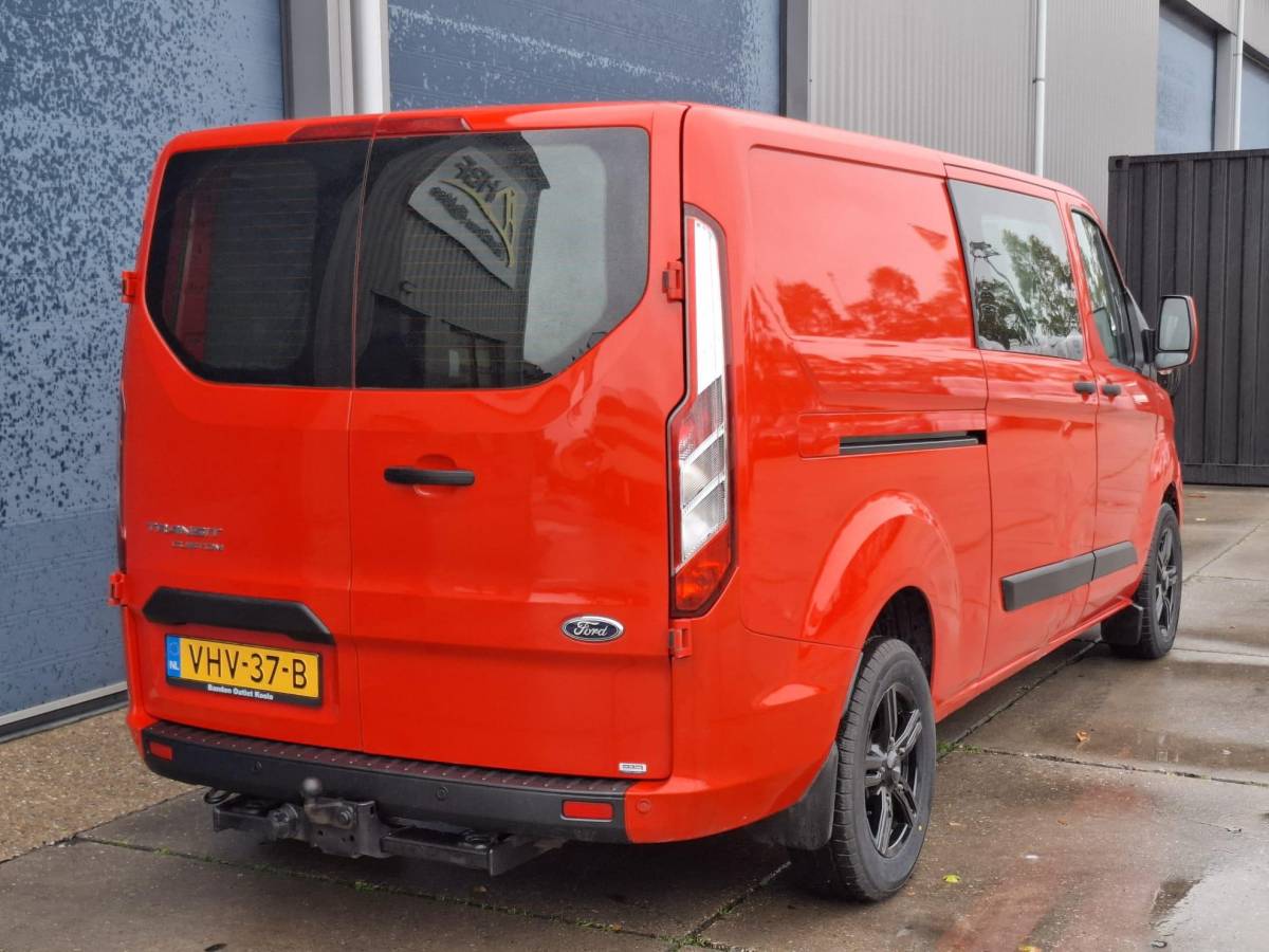 Ford Transit Custom Ford Transit Custom 300 2.0 TDCI L2H1 Trend DC DUBBEL CABINE / AIRCO / CRUISE CONTROLE / TREKHAAK