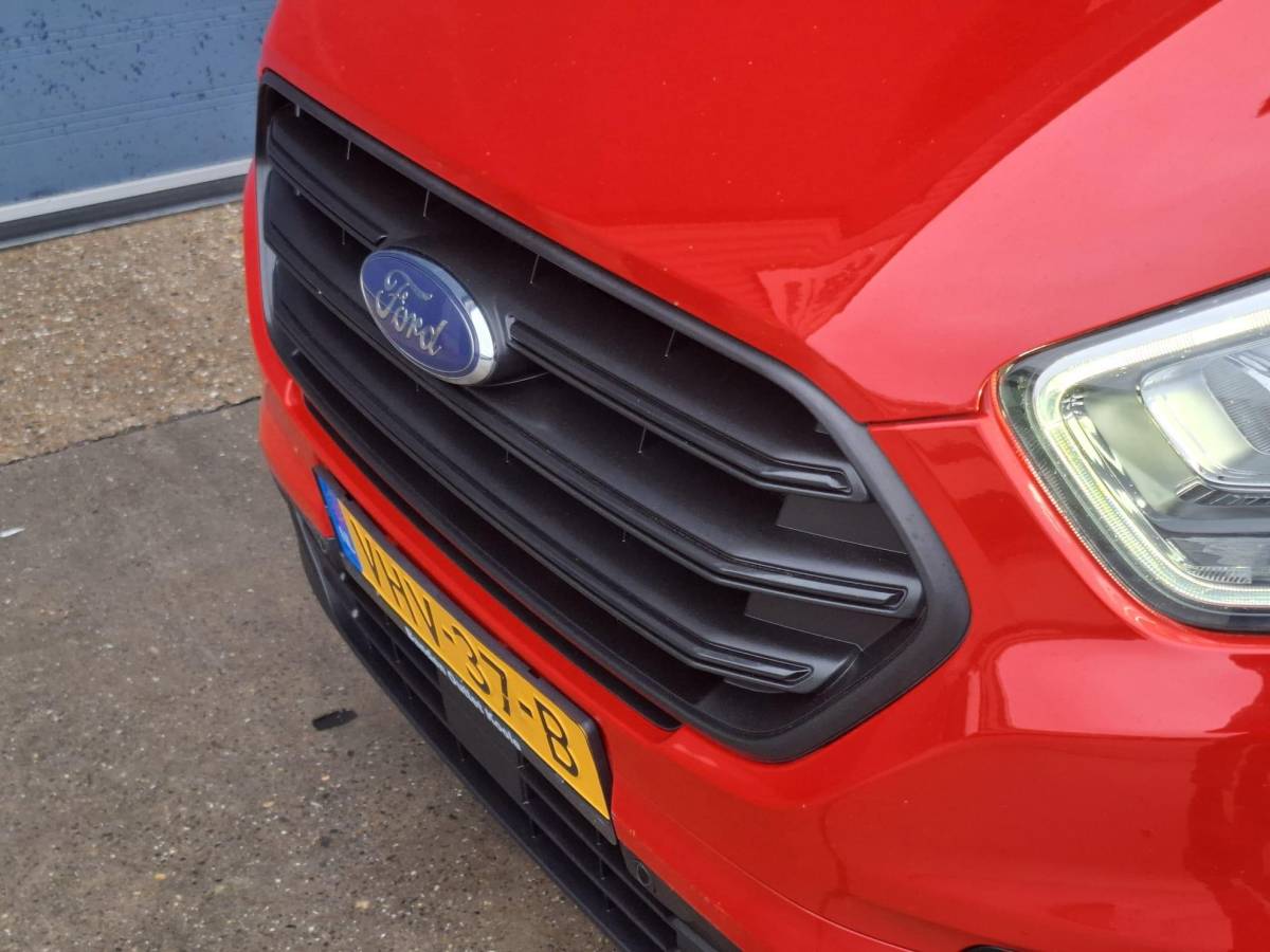Ford Transit Custom Ford Transit Custom 300 2.0 TDCI L2H1 Trend DC DUBBEL CABINE / AIRCO / CRUISE CONTROLE / TREKHAAK