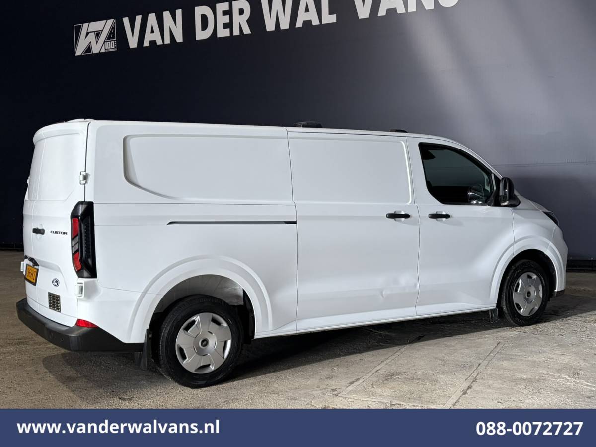 Ford Transit Custom Ford Transit Custom 2.0 TDCI L2H1 Euro6 Airco | Camera | LED | Apple Carplay | Cruisecontrol Android Auto, Verwarmde voorruit, Parkeersensoren, Bijrijdersbank