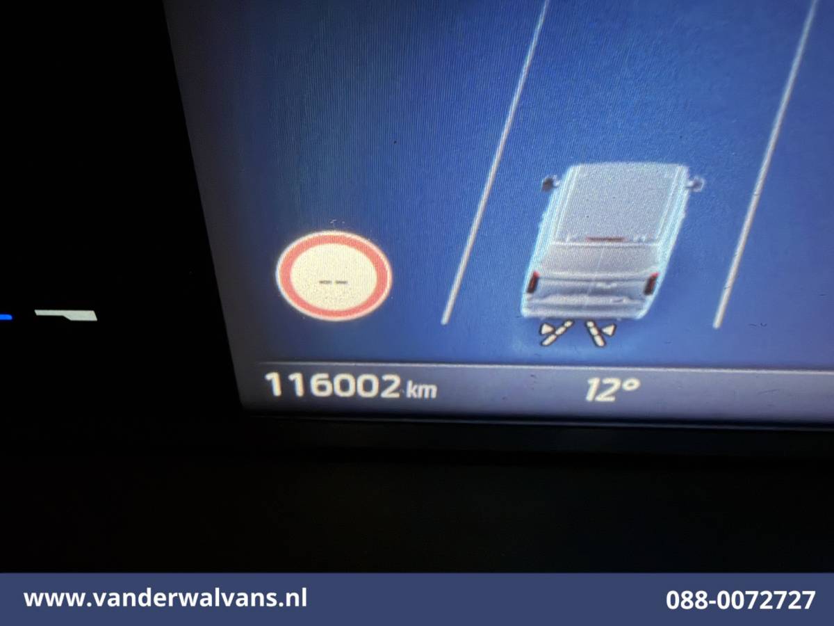 Ford Transit Custom Ford Transit Custom 2.0 TDCI L2H1 Euro6 Airco | Camera | LED | Apple Carplay | Cruisecontrol Android Auto, Verwarmde voorruit, Parkeersensoren, Bijrijdersbank