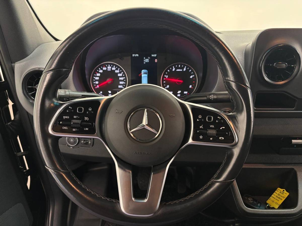 Mercedes-Benz Sprinter Mercedes-Benz Sprinter 315 1.9 CDI L2H2 RWD Automaat 9-G tronic Airco Navigatie Camera Cruise control 3Zits Electra pakket DAB