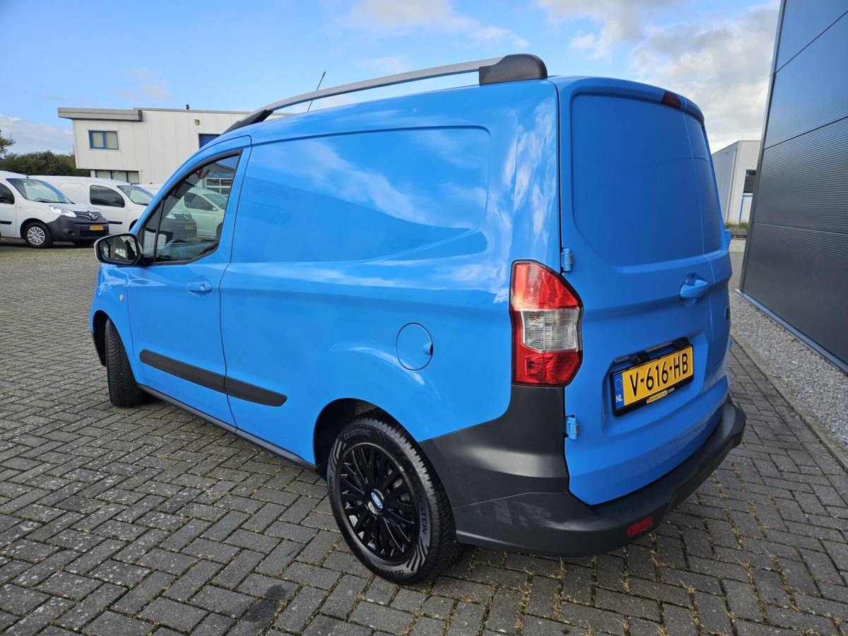 Ford Transit Courier Ford Transit Courier 1.5 TDCI Airco Navi Cruise EU 6