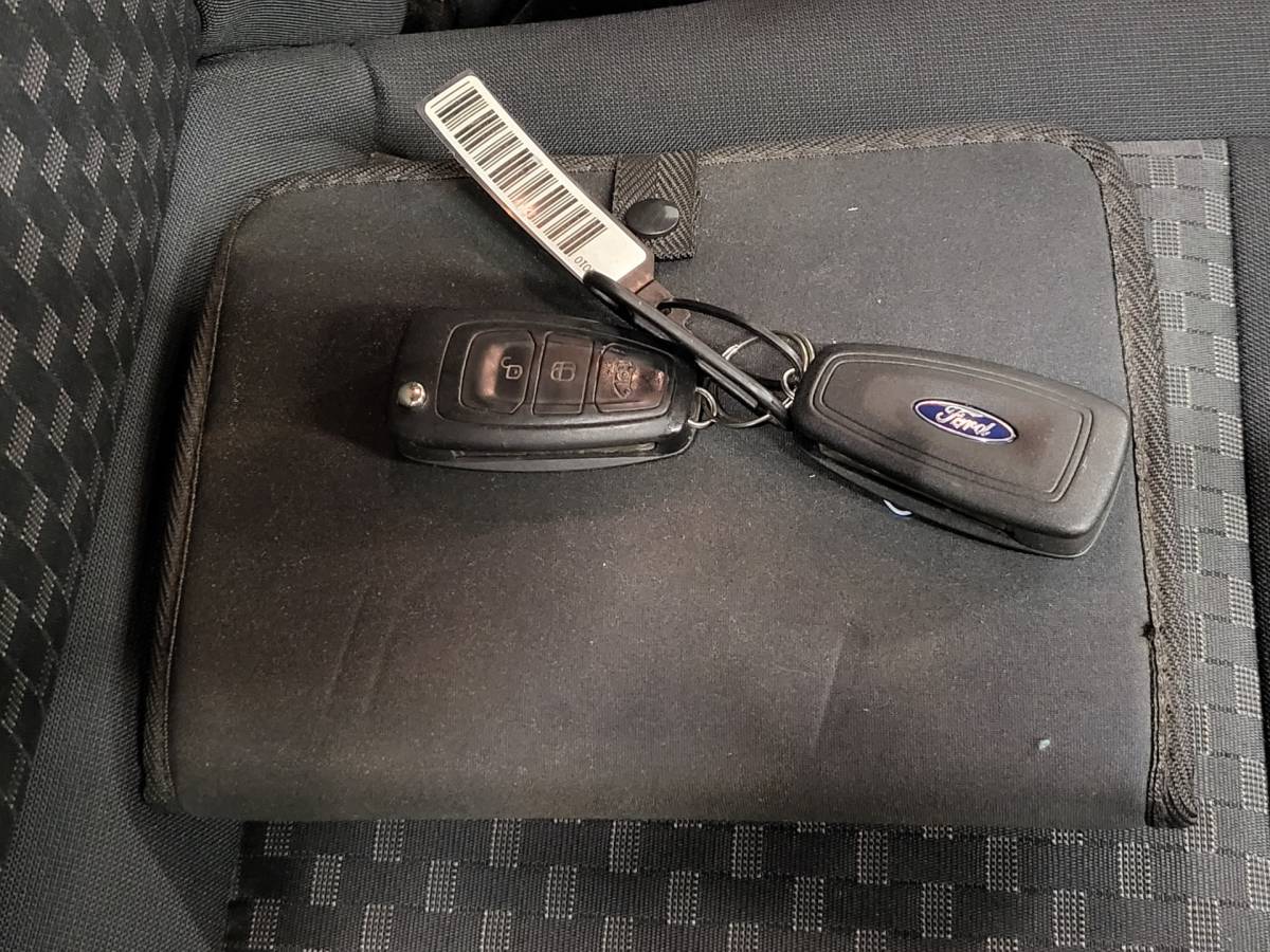 Ford Transit Custom Ford Transit Custom 2.0TDCI L2/H1 Inrichting 3-Zits Euro 6!
