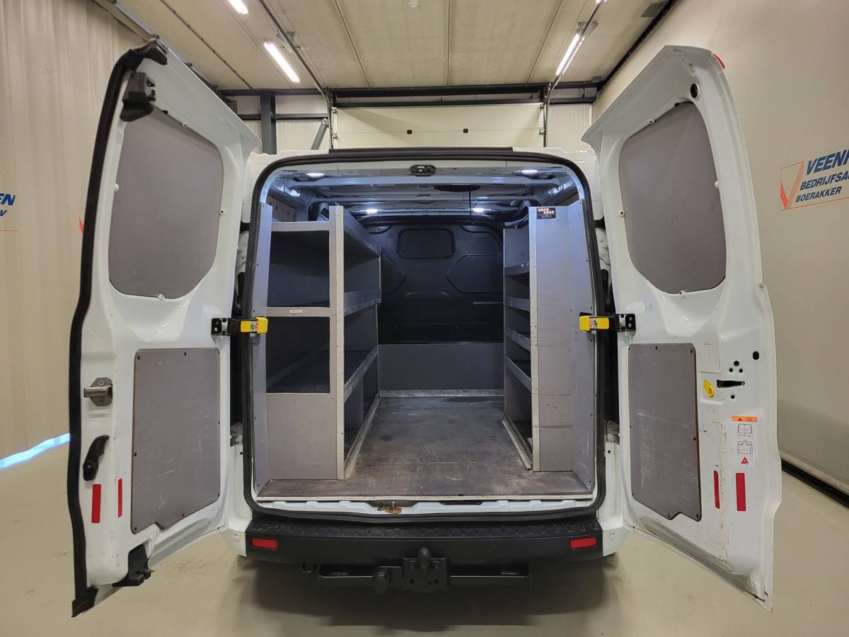 Ford Transit Custom Ford Transit Custom 2.0TDCI L2/H1 Inrichting 3-Zits Euro 6!
