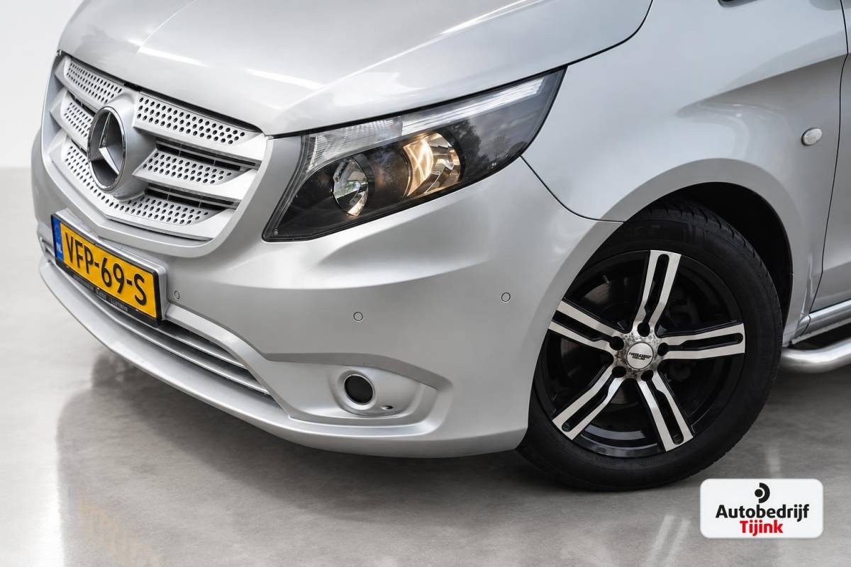 Mercedes-Benz Vito Mercedes-Benz Vito 116 CDI Extra Lang DC Comfort | Automaat | 6-persoons | Trekhaak | Camera | Cruise | PDC |