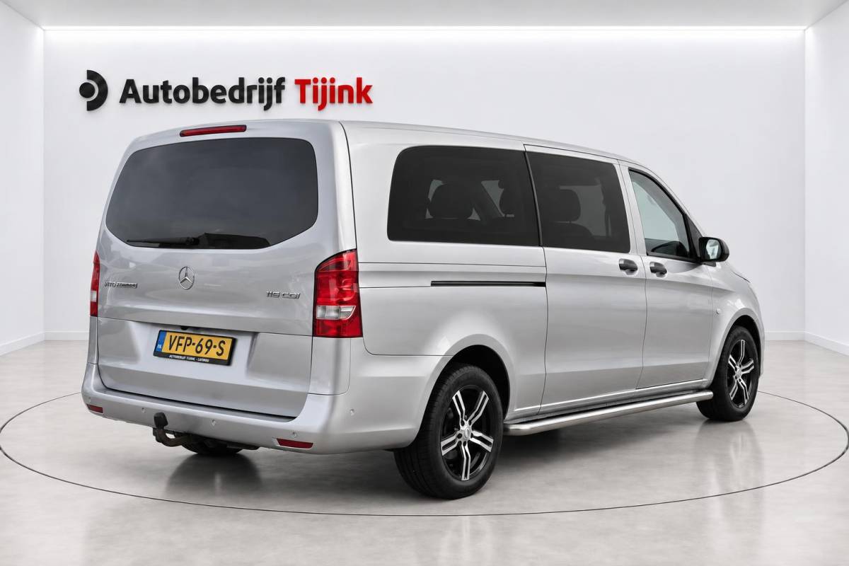 Mercedes-Benz Vito Mercedes-Benz Vito 116 CDI Extra Lang DC Comfort | Automaat | 6-persoons | Trekhaak | Camera | Cruise | PDC |