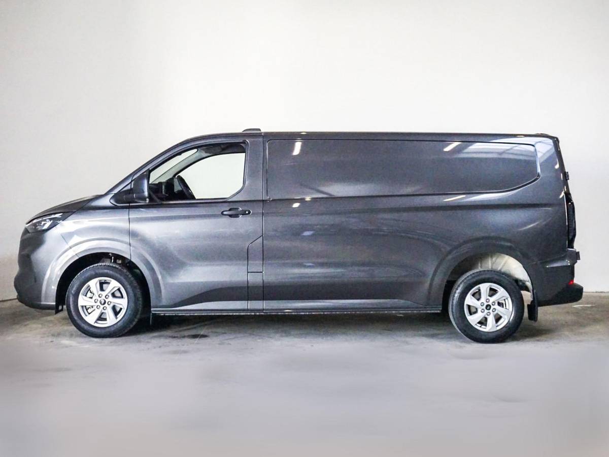 Ford Transit Custom Ford Transit Custom 300 2.0 TDCI L2H1 Trend Nieuw Model Automaat Airco Navigatie Cruise Control Camera Trekhaak