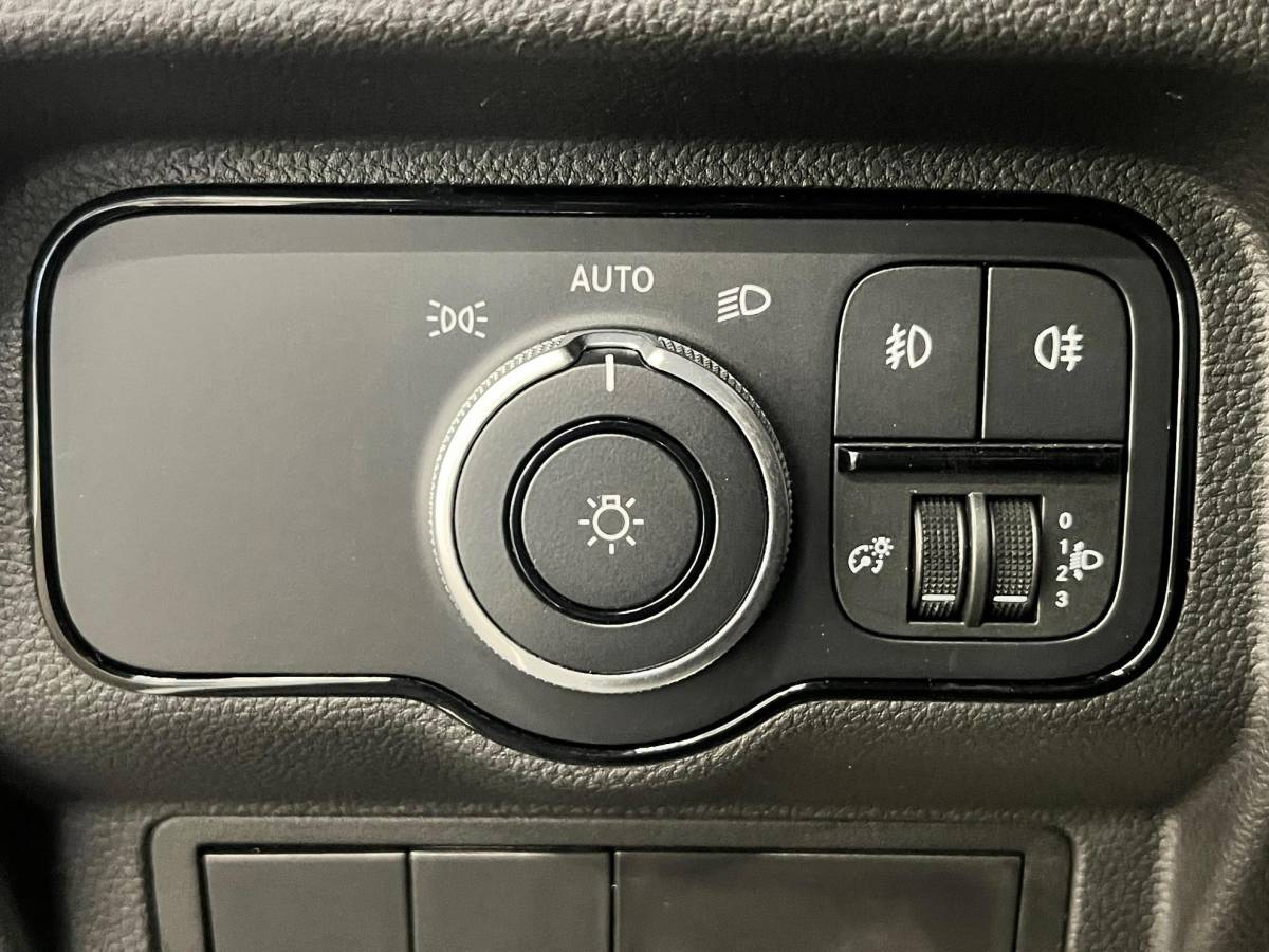 Mercedes-Benz Citan Mercedes-Benz Citan 110 CDI Base Airco