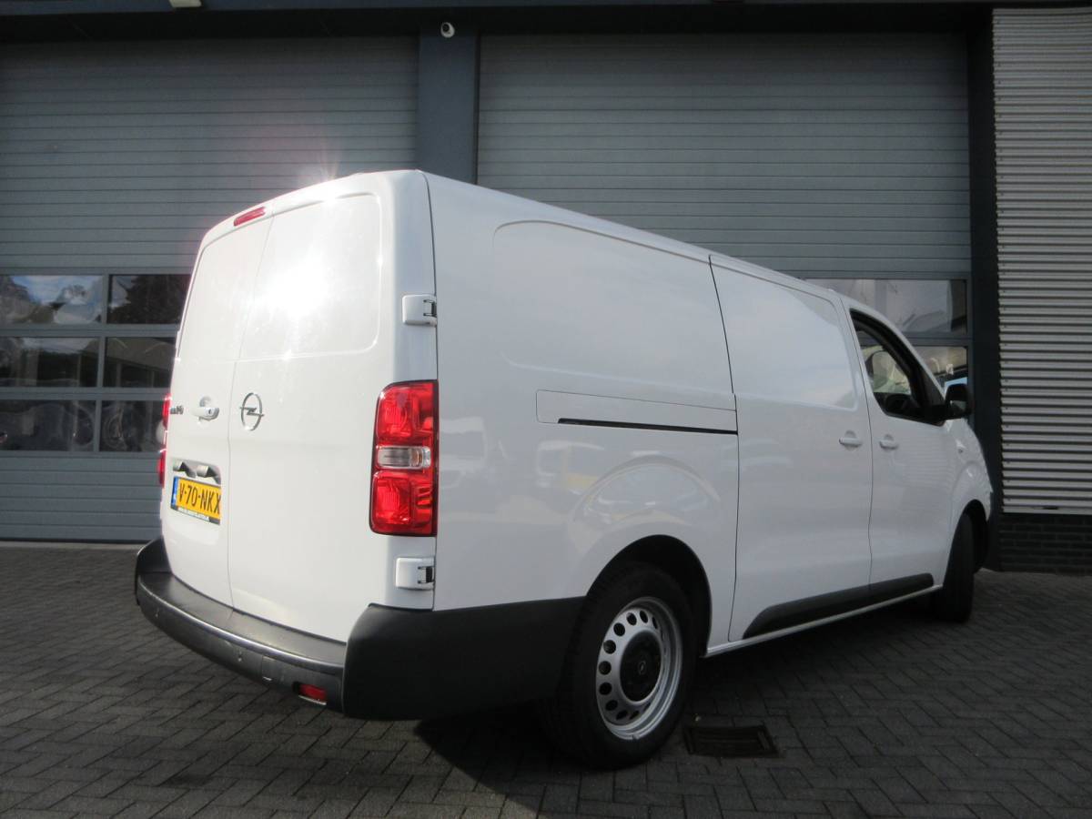 Opel Vivaro Opel VIVARO 2.0, 177pk, L3, Euro6, Airco, Navigatie, Stuurverwarming, PDC. 3-Zits.