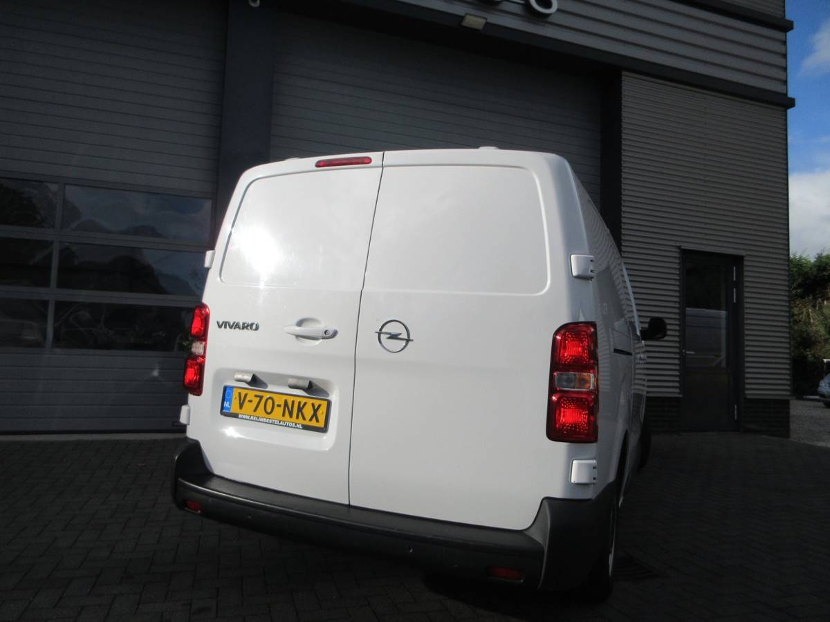 Opel Vivaro Opel VIVARO 2.0, 177pk, L3, Euro6, Airco, Navigatie, Stuurverwarming, PDC. 3-Zits.