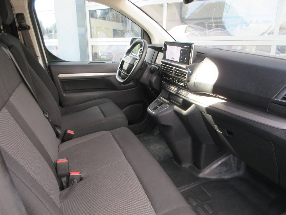Opel Vivaro Opel VIVARO 2.0, 177pk, L3, Euro6, Airco, Navigatie, Stuurverwarming, PDC. 3-Zits.