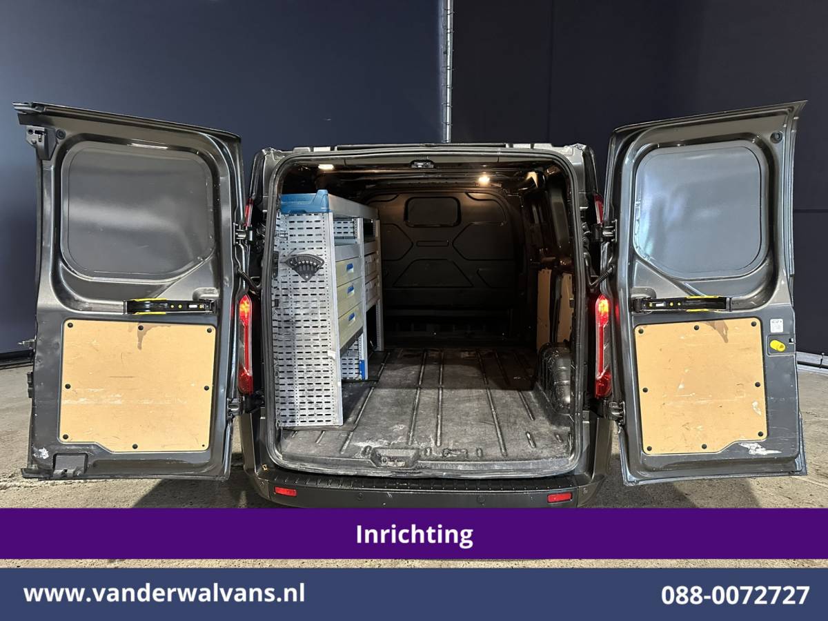 Ford Transit Custom Ford Transit Custom 2.0 TDCI L1H1 Inrichting Euro6 Airco | Camera | LED | Cruisecontrol | Verwarmde voorruit Parkeersensoren, Bijrijdersbank