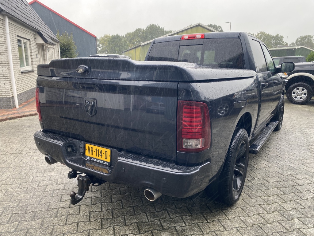 Dodge Ram 1500 Dodge Ram 1500 5.7 V8 Sport N.A.P. Netjes !!