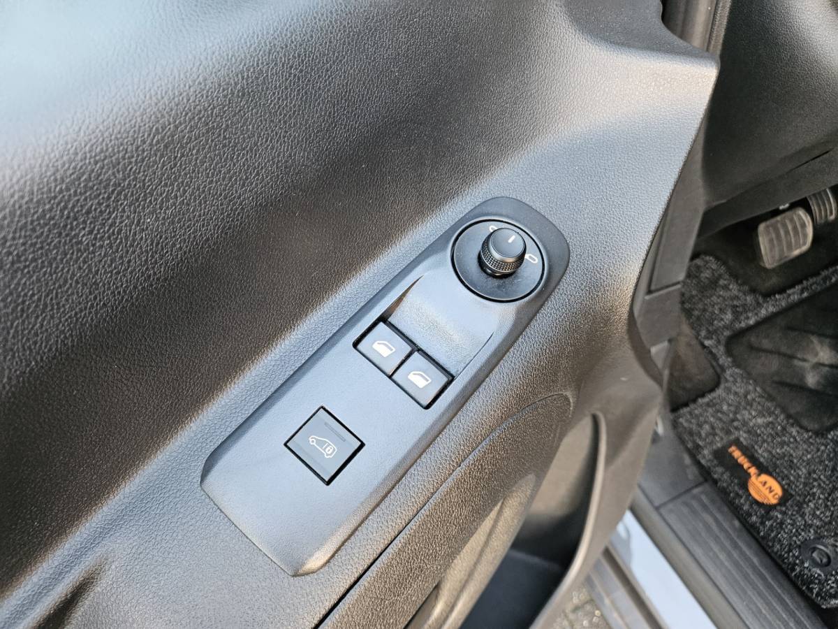 Fiat Doblò Fiat Doblò 1.5D 130pk L2 1000kg Automaat! 130PK! NAP! Mooie/Nette Bus! Carplay! Camera!
