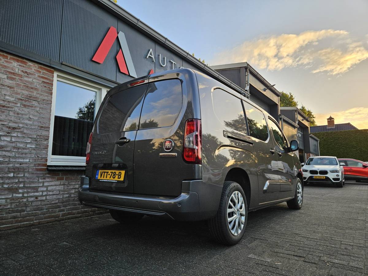 Fiat Doblò Fiat Doblò 1.5D 130pk L2 1000kg Automaat! 130PK! NAP! Mooie/Nette Bus! Carplay! Camera!