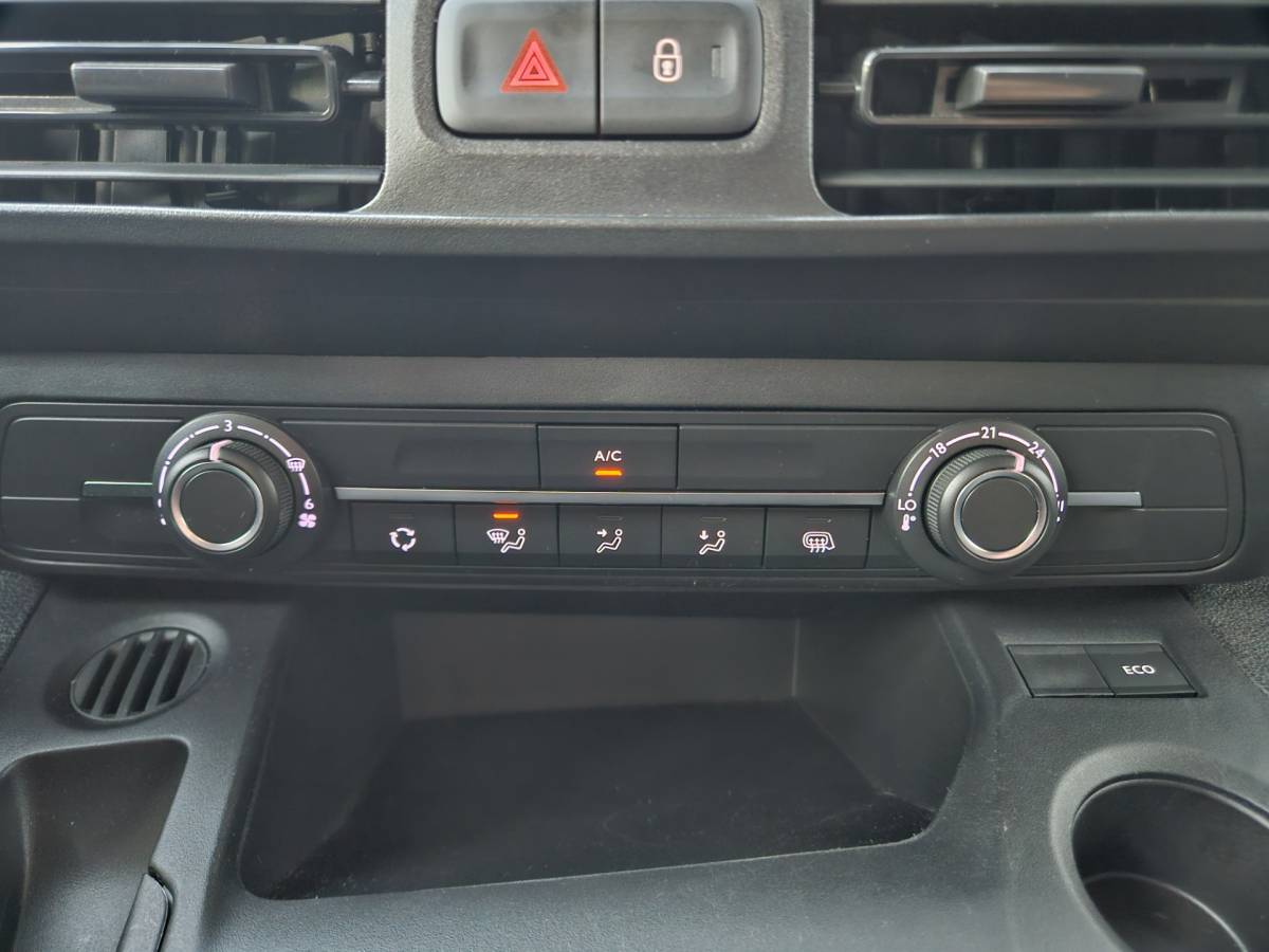 Fiat Doblò Fiat Doblò 1.5D 130pk L2 1000kg Automaat! 130PK! NAP! Mooie/Nette Bus! Carplay! Camera!