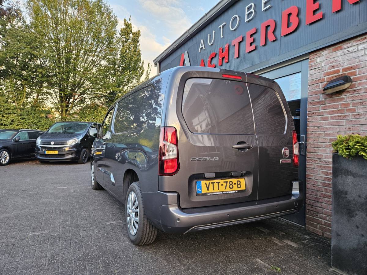Fiat Doblò Fiat Doblò 1.5D 130pk L2 1000kg Automaat! 130PK! NAP! Mooie/Nette Bus! Carplay! Camera!