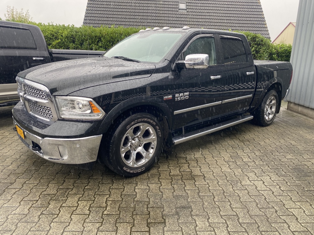 Dodge Ram 1500 Dodge Ram 1500 5.7 V8 Zeer lage Bijtelling !!!