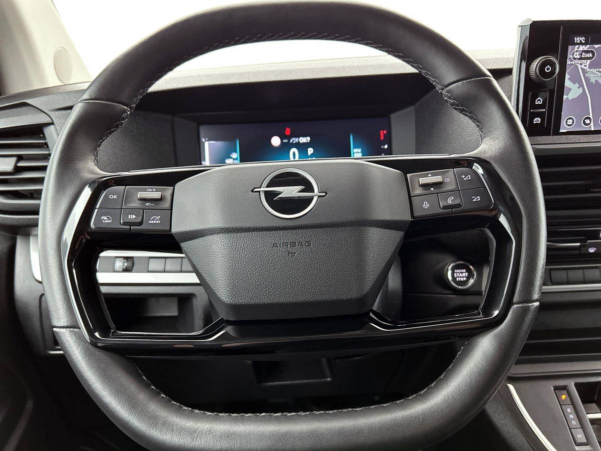 Opel Vivaro Opel Vivaro 2.0 180PK L3 Automaat Dubbele Cabine 2 schuifdeuren Android Auto/Apple CarPlay Navigatie Keyless Entry&Start Climate Control Camera Cruise Control Houten afwerking laadruimte Trekhaak lichtmetalen velgen