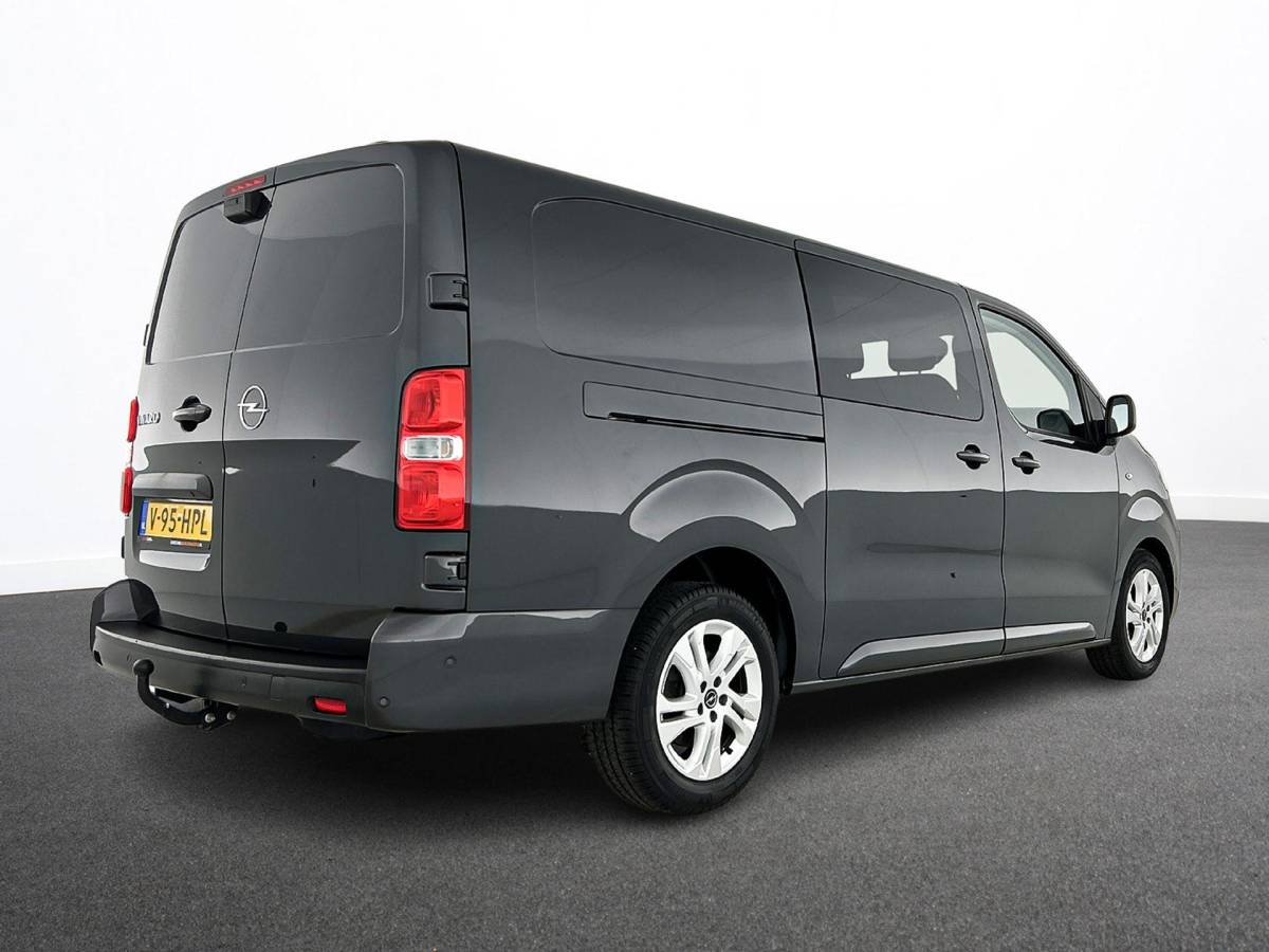 Opel Vivaro Opel Vivaro 2.0 180PK L3 Automaat Dubbele Cabine 2 schuifdeuren Android Auto/Apple CarPlay Navigatie Keyless Entry&Start Climate Control Camera Cruise Control Houten afwerking laadruimte Trekhaak lichtmetalen velgen