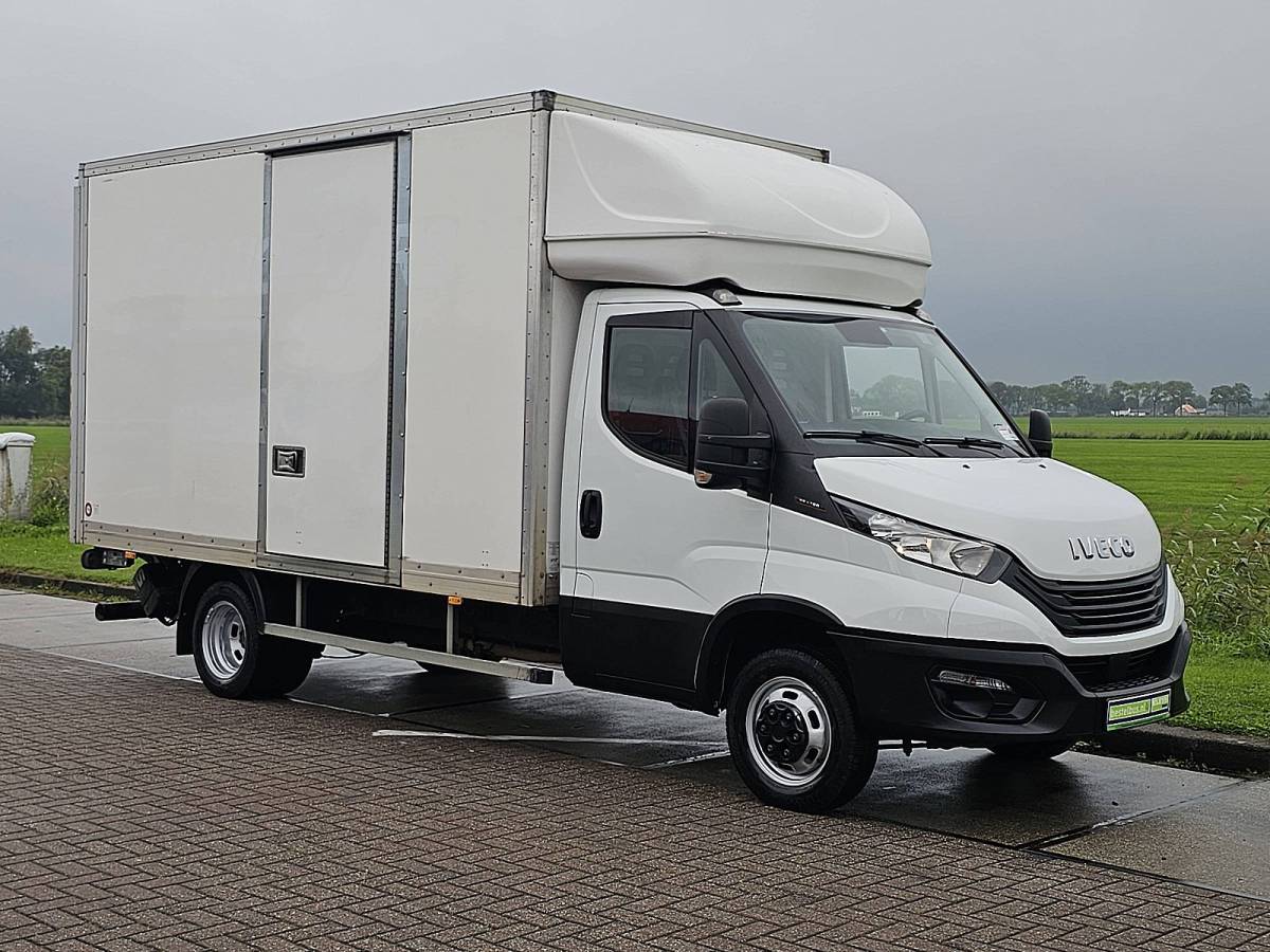 Iveco Daily IVECO DAILY 35C16 bakwagen laadklep!