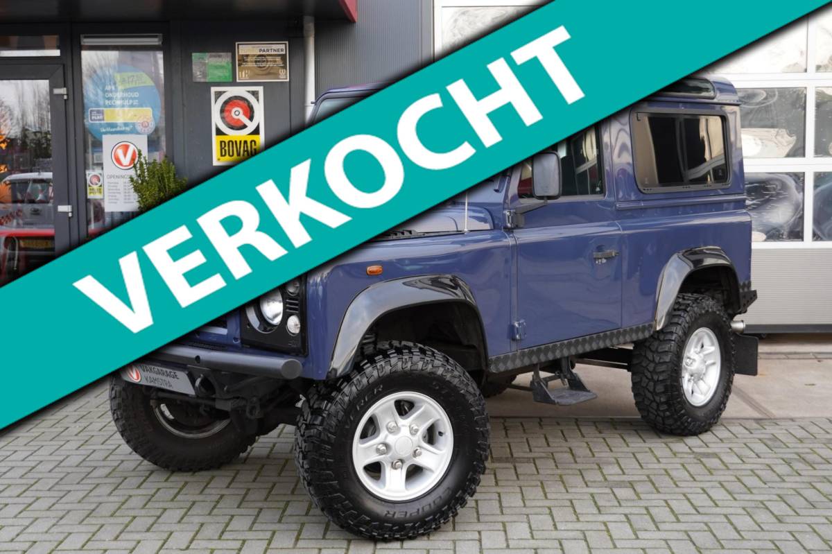 Land Rover Defender