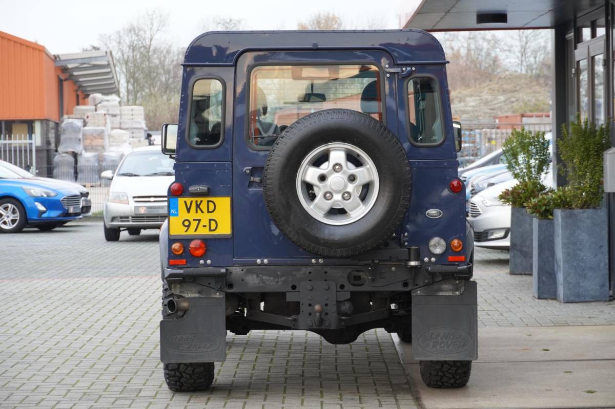 Land Rover Defender Land Rover Defender 2.4 TD SW 90″ E