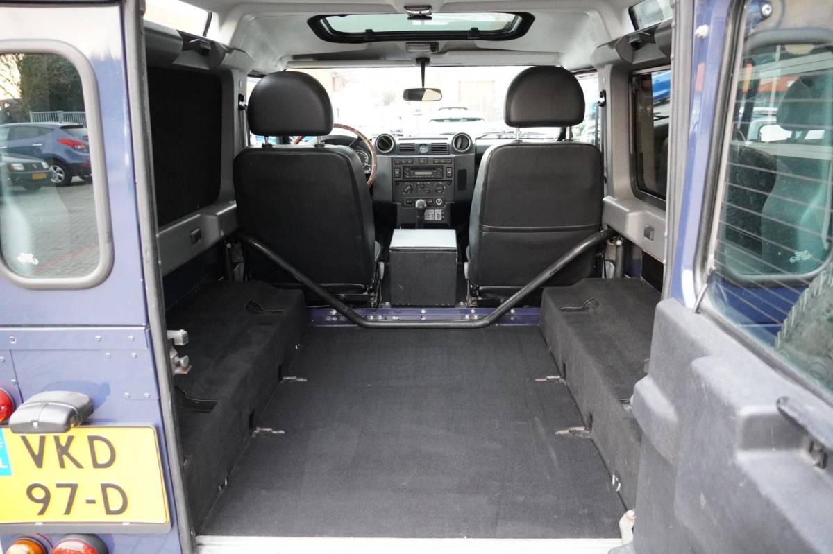 Land Rover Defender Land Rover Defender 2.4 TD SW 90″ E