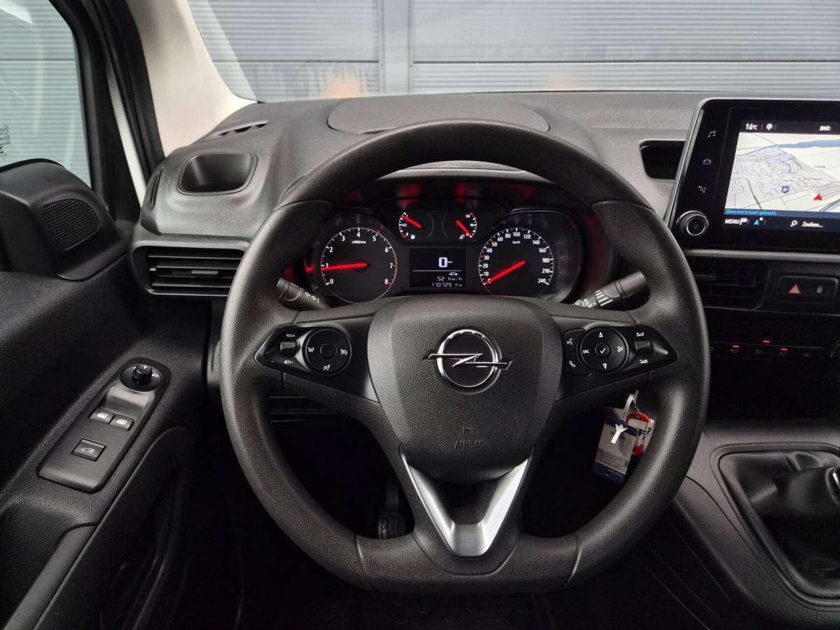 Opel Combo Opel Combo 1.5D L2H1 Carplay Navi 102pk RVS imp Eu6 Inrichting