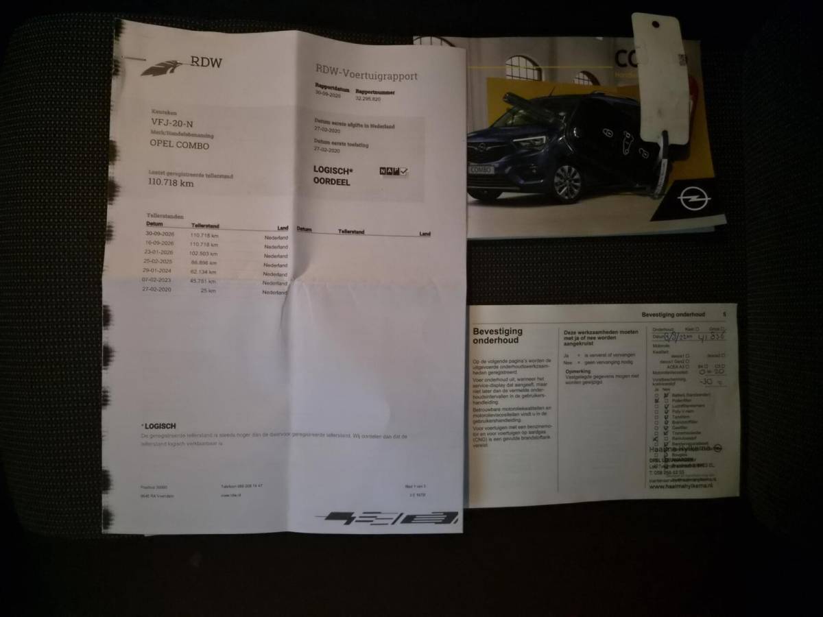 Opel Combo Opel Combo 1.5D L2H1 Carplay Navi 102pk RVS imp Eu6 Inrichting